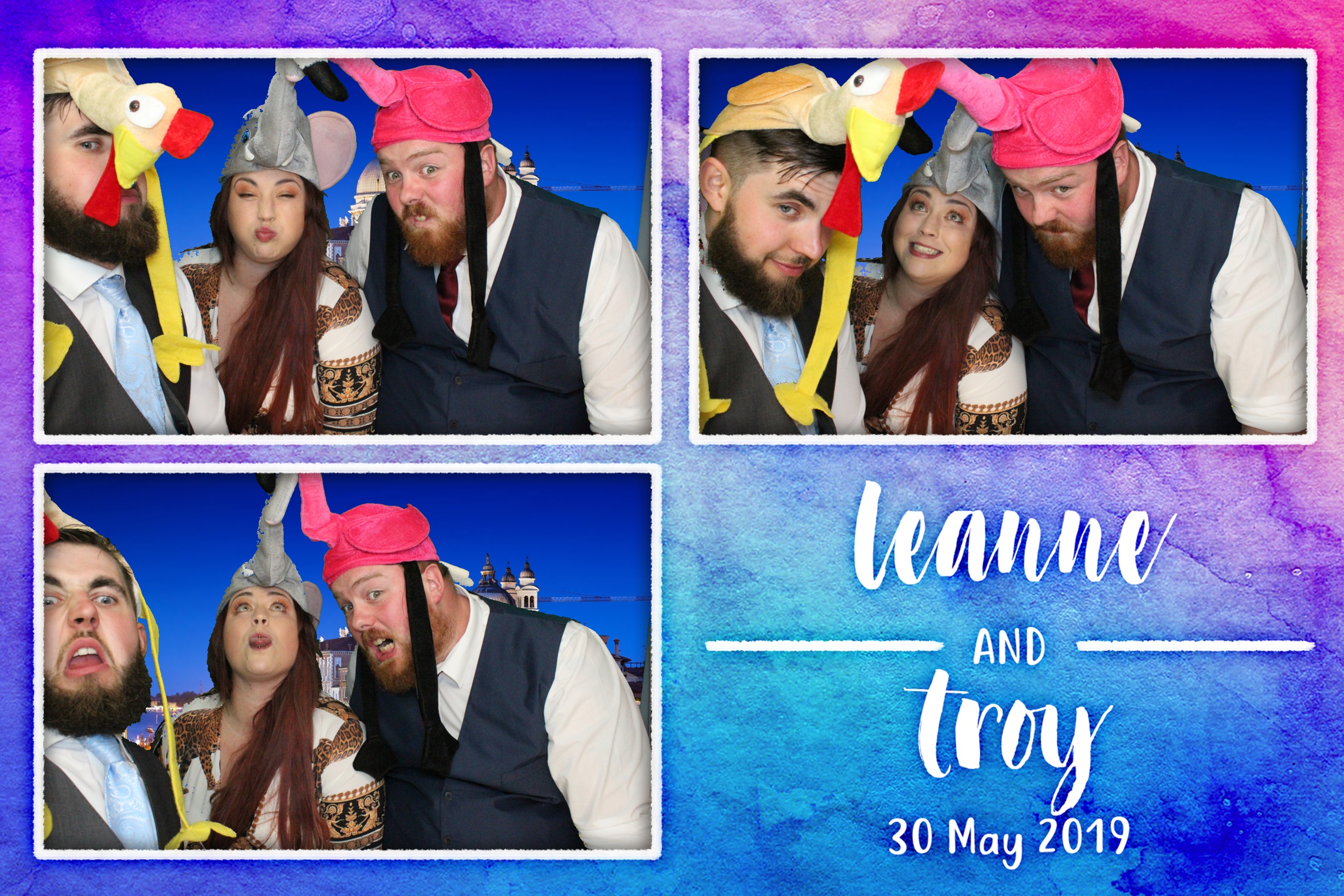 Leanne & Troy's Wedding  | View more photos from the event at images.mobile-photo-booth.com/u/MobilePhotoBoothUK/Leanne-Troys-Wedding